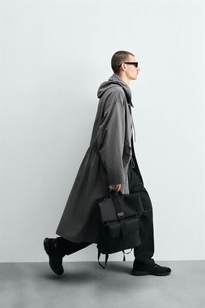 Рюкзак с прорезиненным клапаном